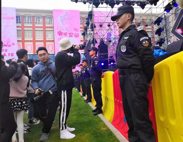 長沙紅光保安服務(wù)有限公司,長沙安保服務(wù),長沙安全服務(wù),長沙非武裝押運,勞務(wù)派遣服務(wù) 長沙紅光保安服務(wù)有限公司,長沙安保服務(wù),長沙安全服務(wù),長沙非武裝押運,勞務(wù)派遣服務(wù)